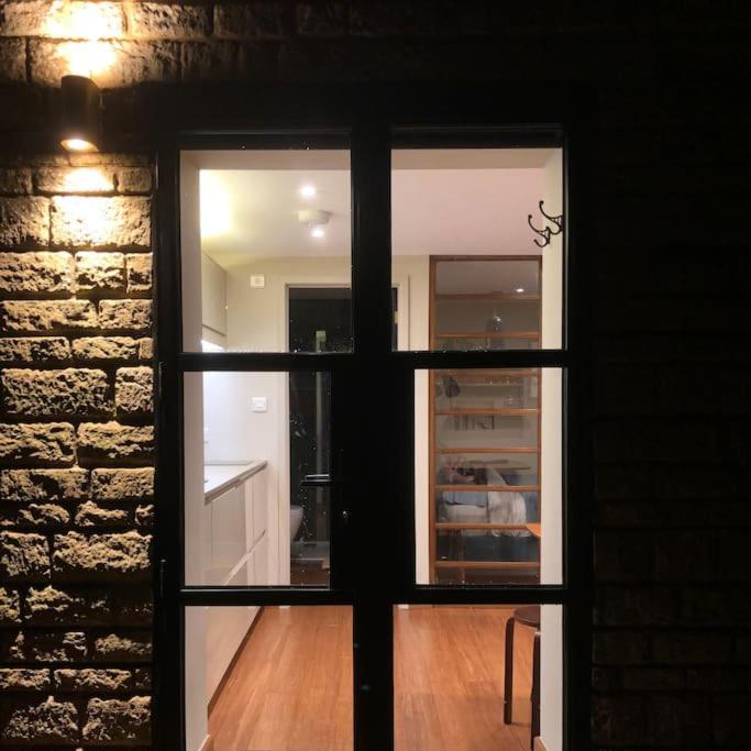 The Hideaway Apartment, باث المظهر الخارجي الصورة