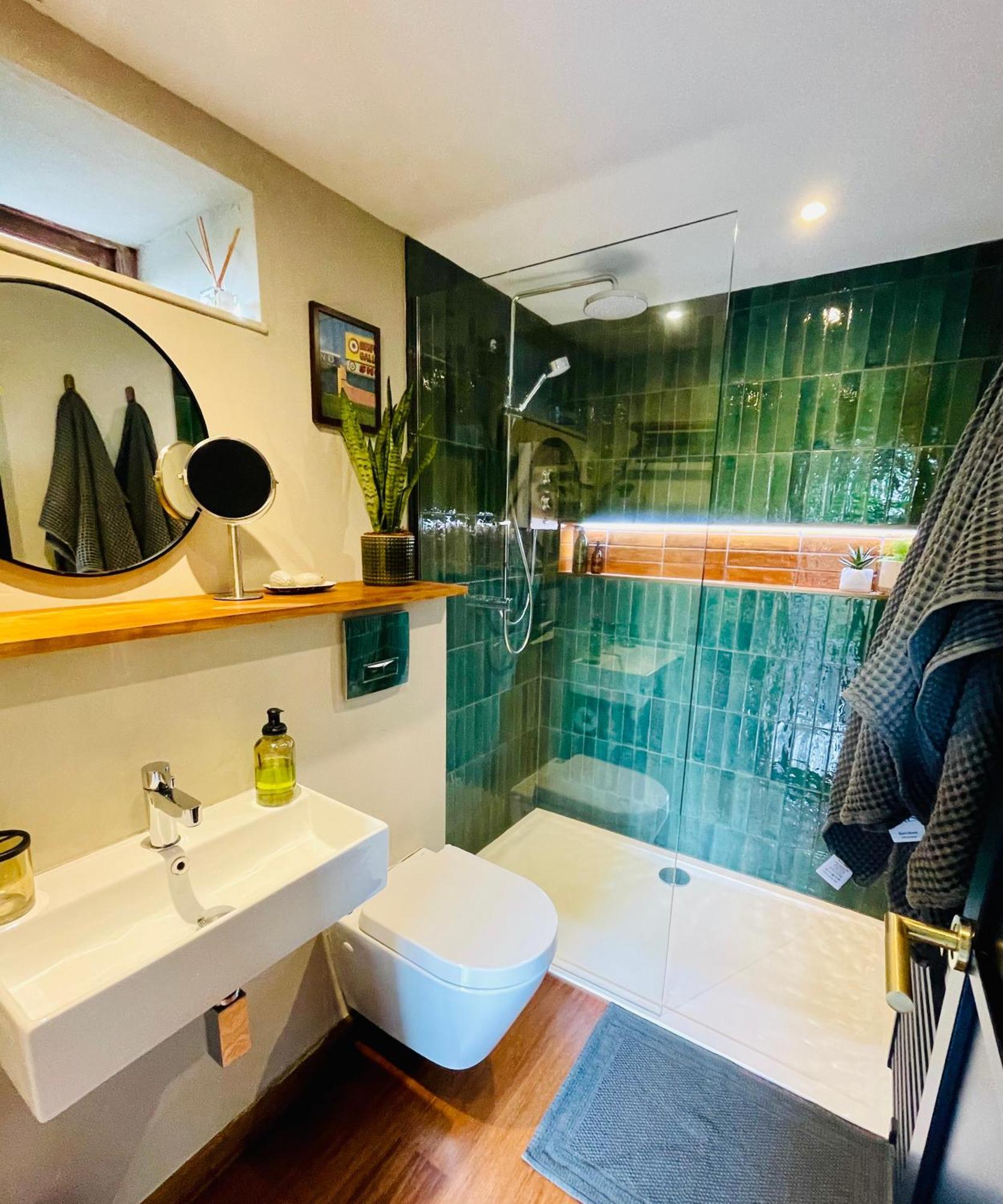The Hideaway Apartment, باث المظهر الخارجي الصورة